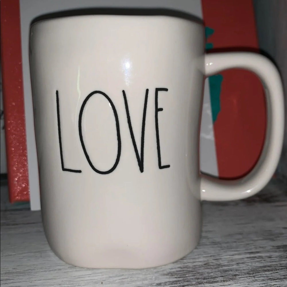 Rae Dunn love you Mug